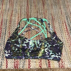 womens lululemon sports bra